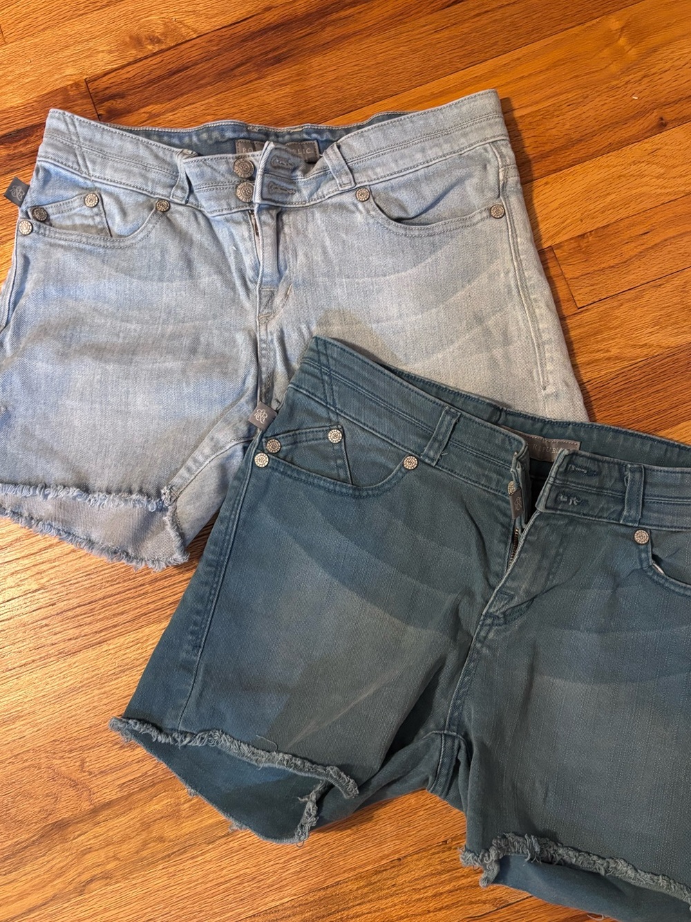 2-pack Rock & Republic Denim Shorts